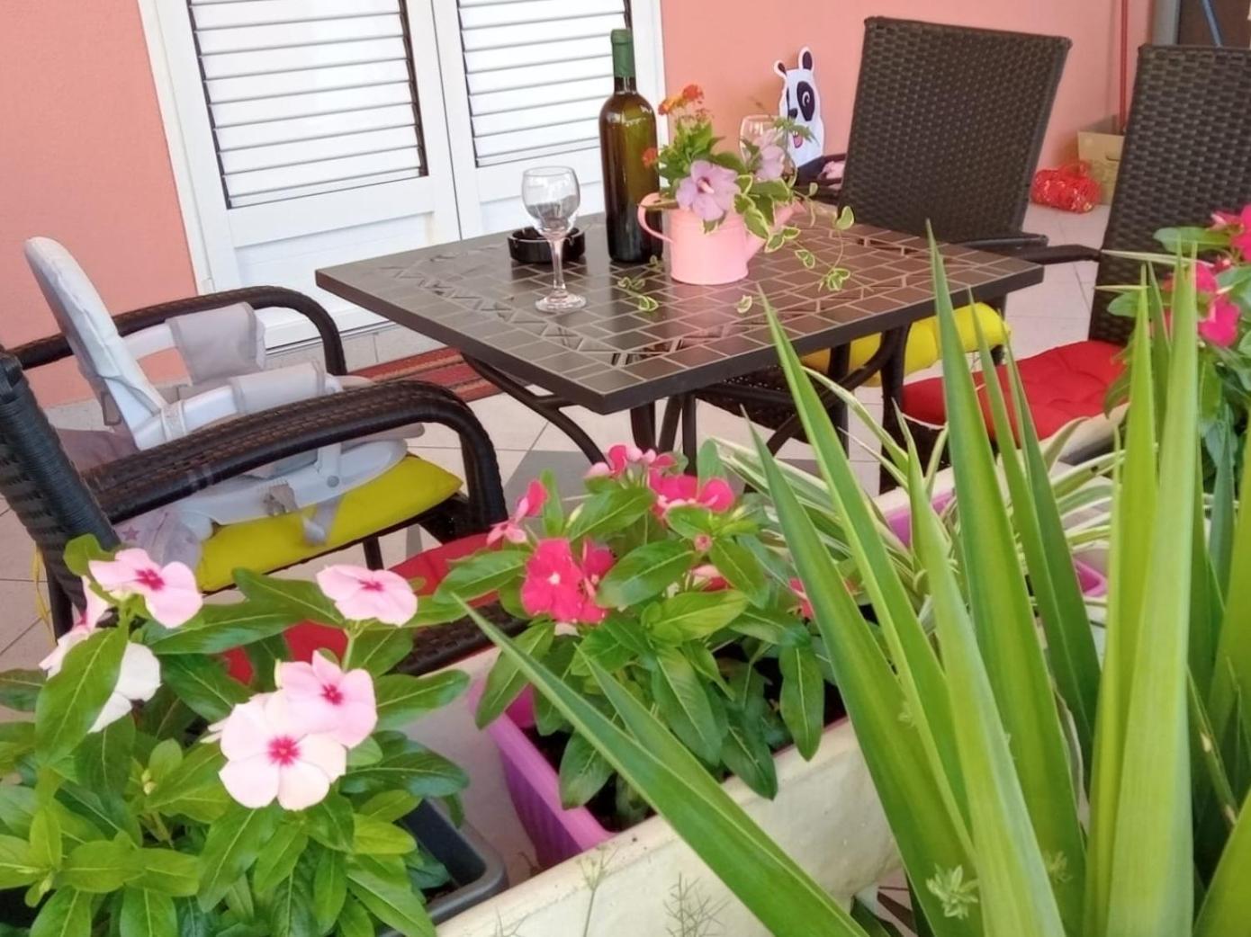 Ferienwohnung Mendula Pakoštane Exterior foto