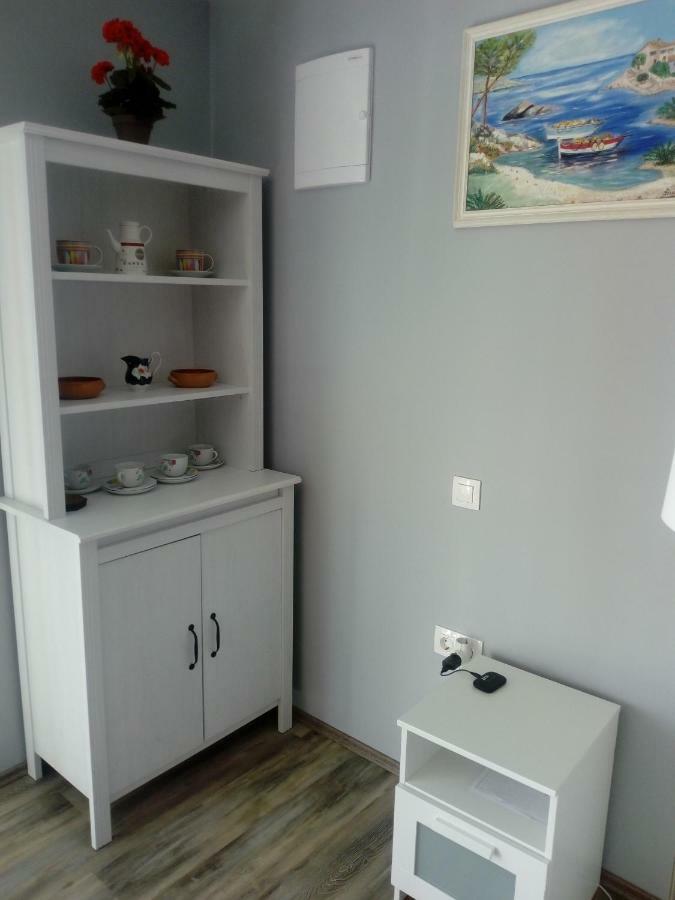 Ferienwohnung Mendula Pakoštane Exterior foto